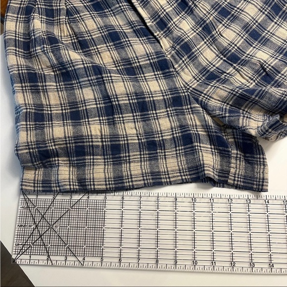 Super high rise vintage linen plaid shorts navy tan state of the art mom - Picture 7 of 8